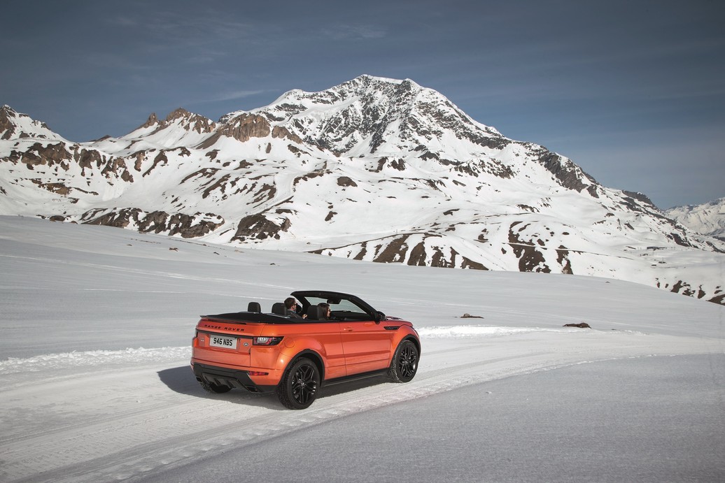RR_Evoque_Convertible_ext_dynamic (5)