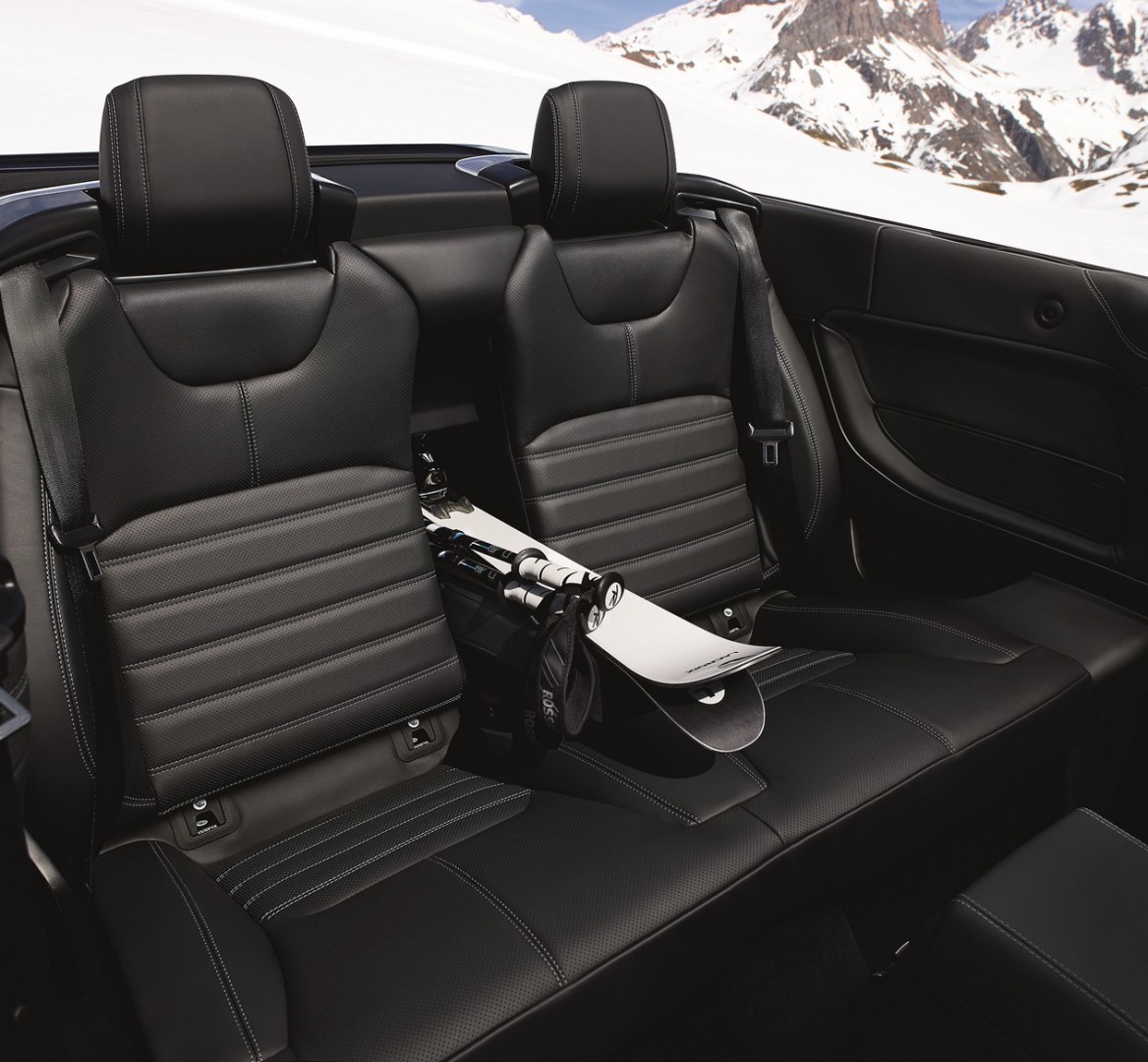 RR_Evoque_Convertible_int_cabin (6)