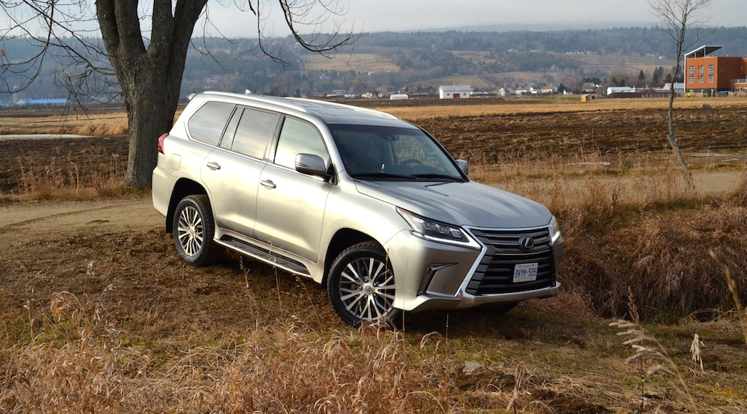 Lexus LX570 2016-6
