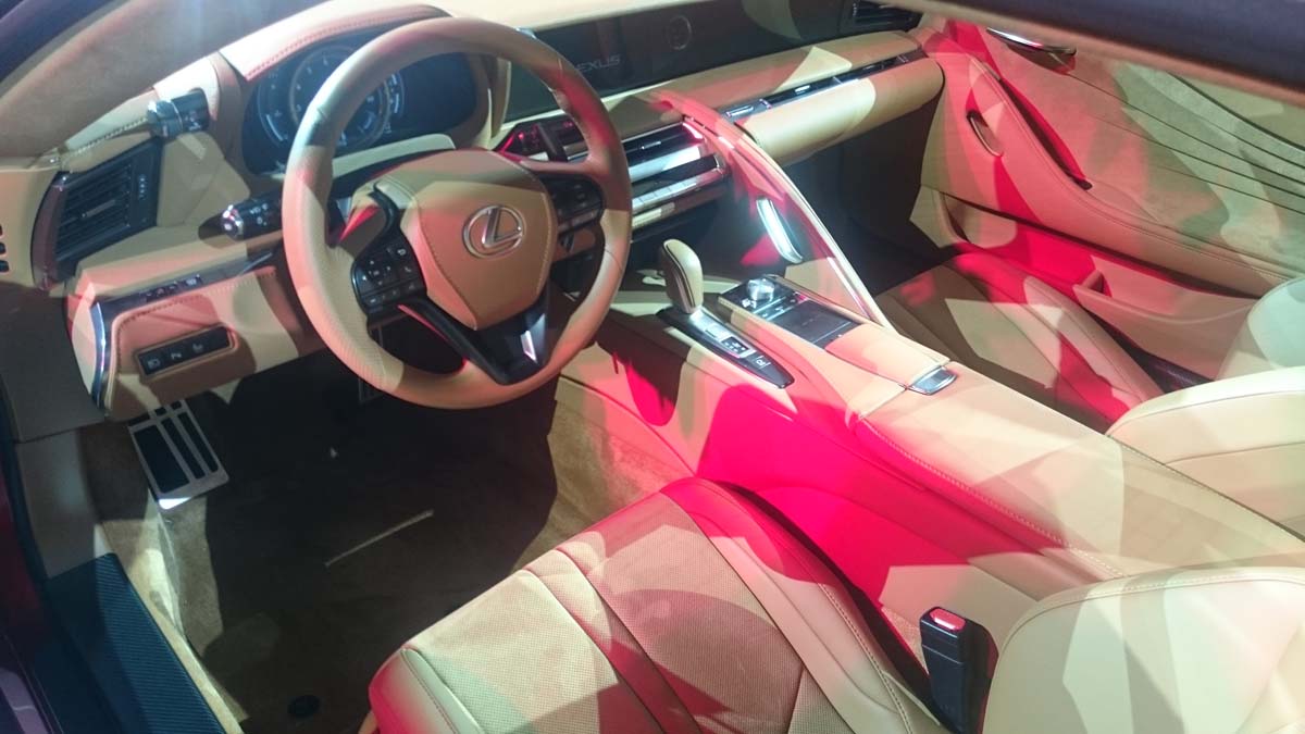 Lexus LC 500 Détroit (10)