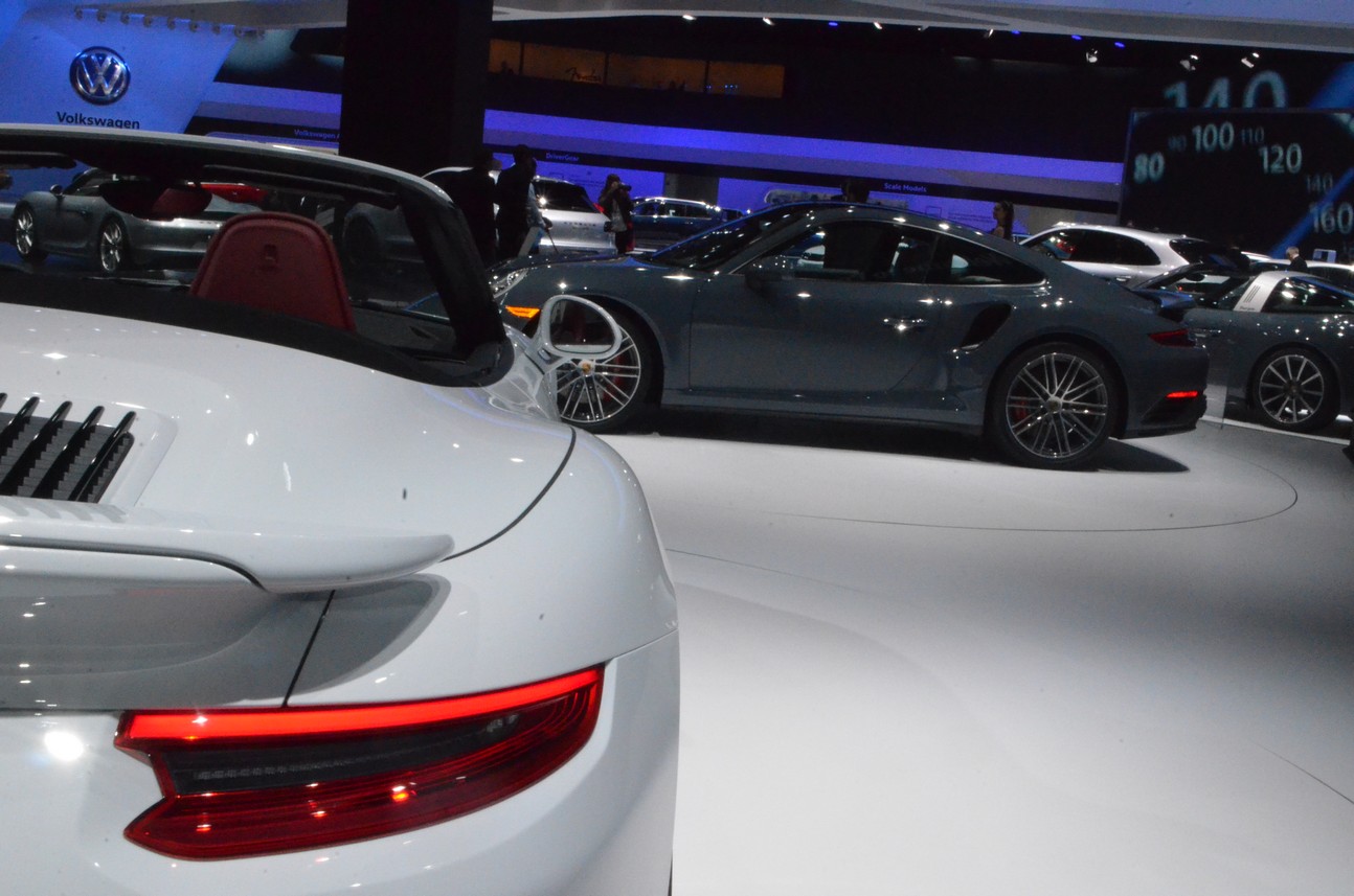 porsche 911 turbo 12