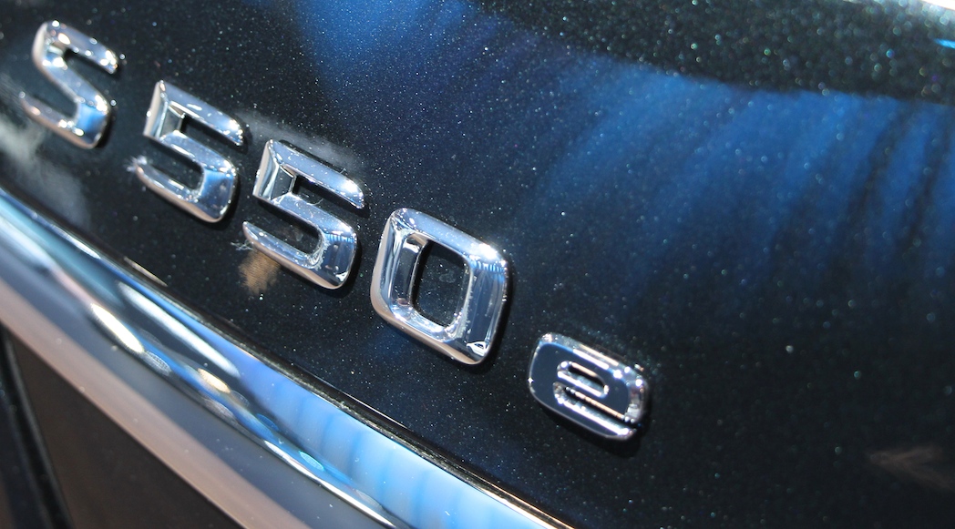 Mercedes-Benz S550e 2016-11