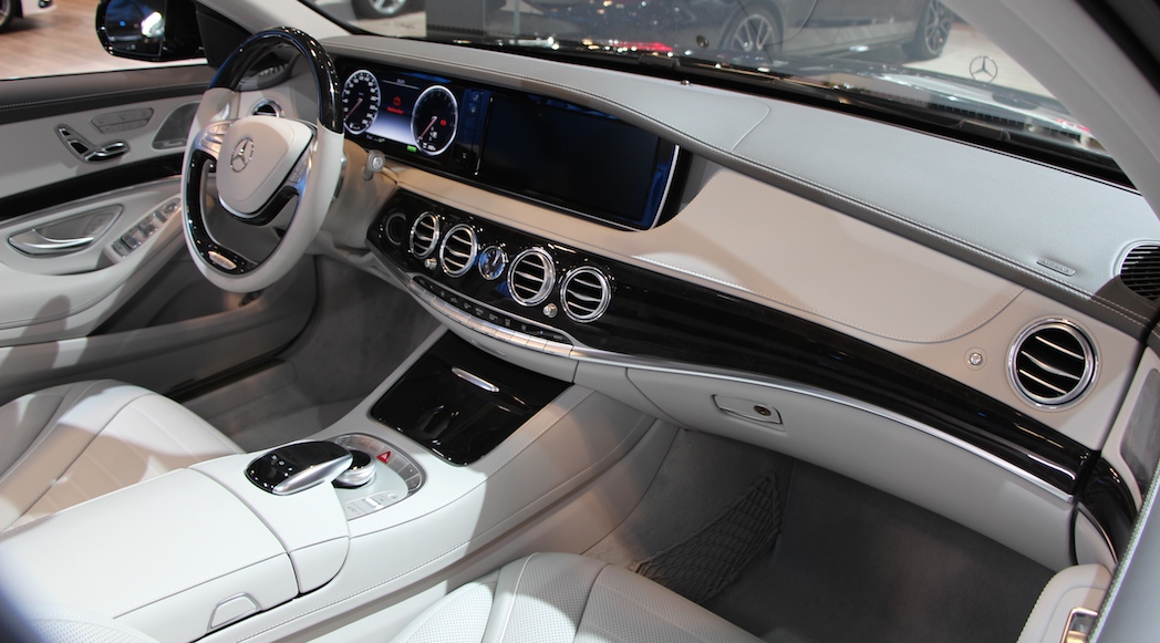 Mercedes-Benz S550e 2016-16