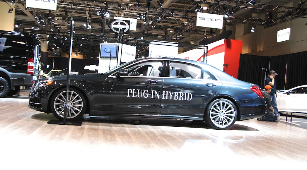 Mercedes-Benz S550e 2016-8