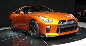 Nissan lancera une GT-R hybride
