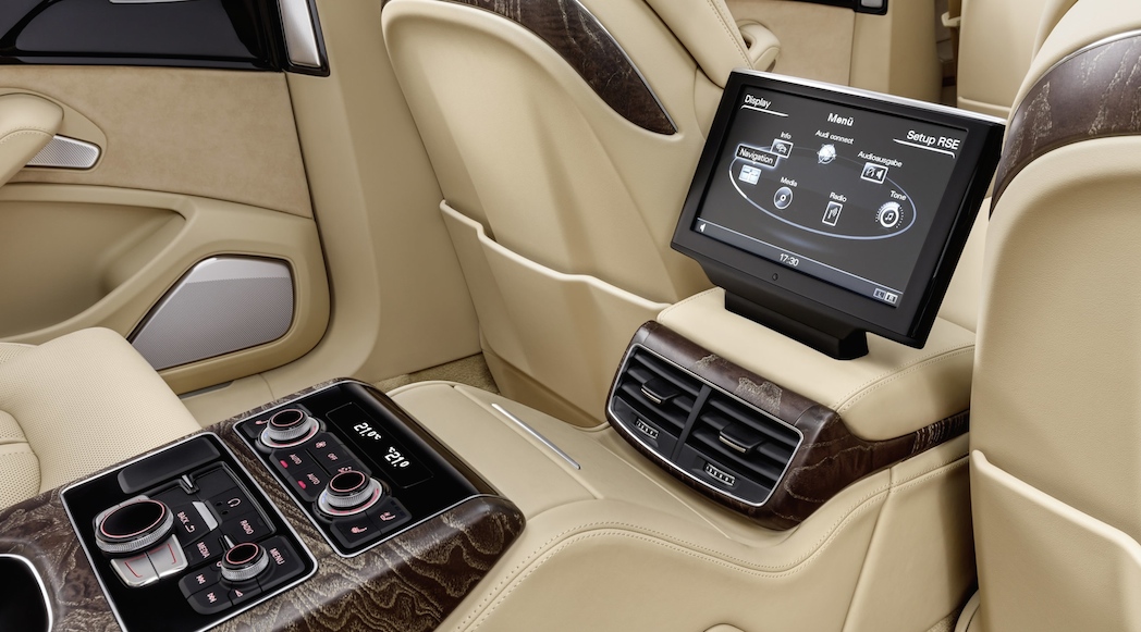 Audi A8L Extended 2017-12