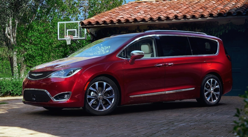 Chrysler Pacifica 2017-1