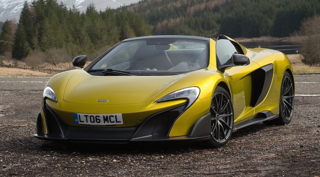 4-McLaren-675LT_Spider-2017-1600-07