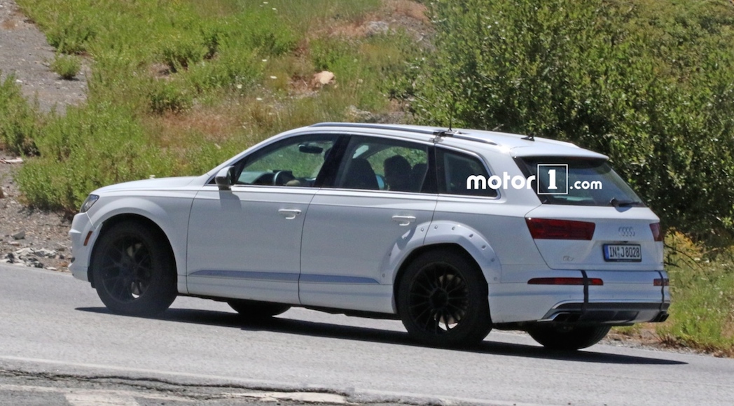 8-Audi Q8 Test Mule 2018