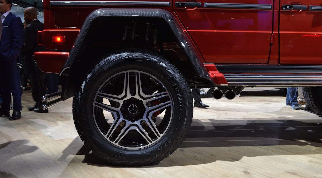 mercedes-benz-g550-4x4-2017-4