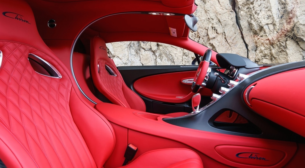 bugatti-chiron-2017-11