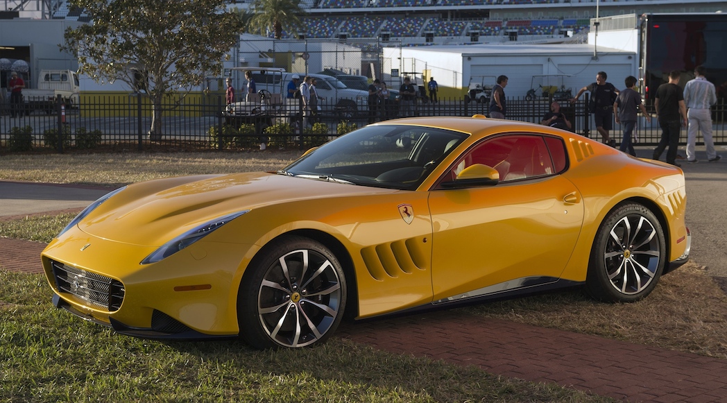 ferrari-sp275-rw-competizione-2016-1