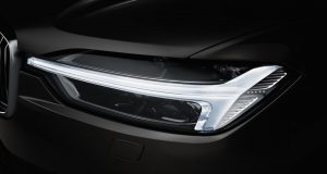 Le striptease du Volvo XC60 2018 se poursuit avant Genève