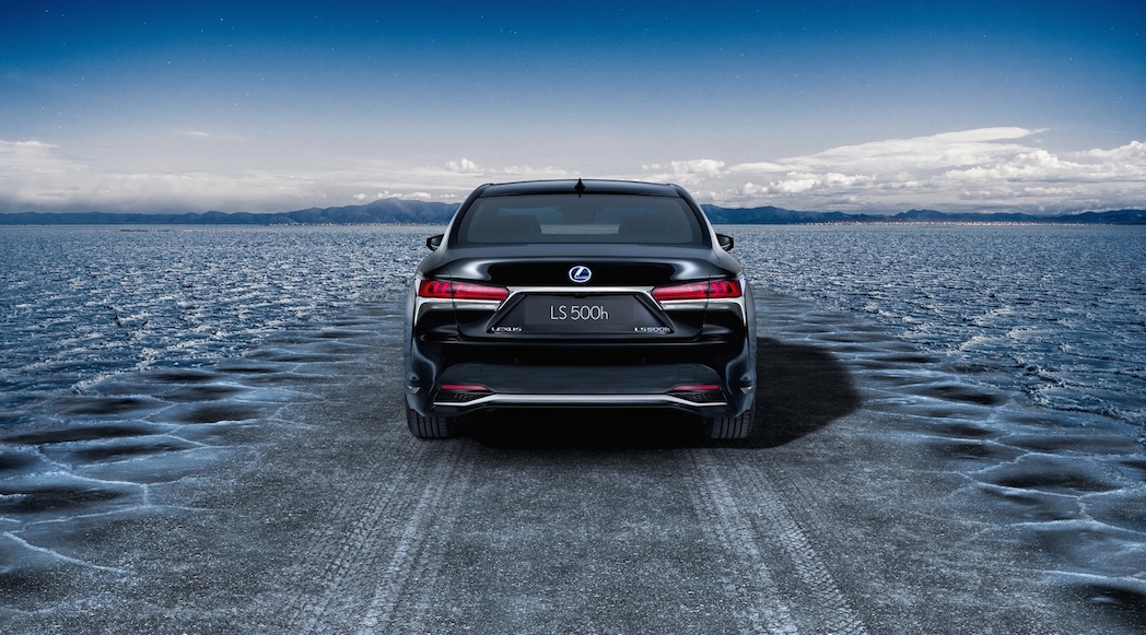 Lexus LS500h 2018-9