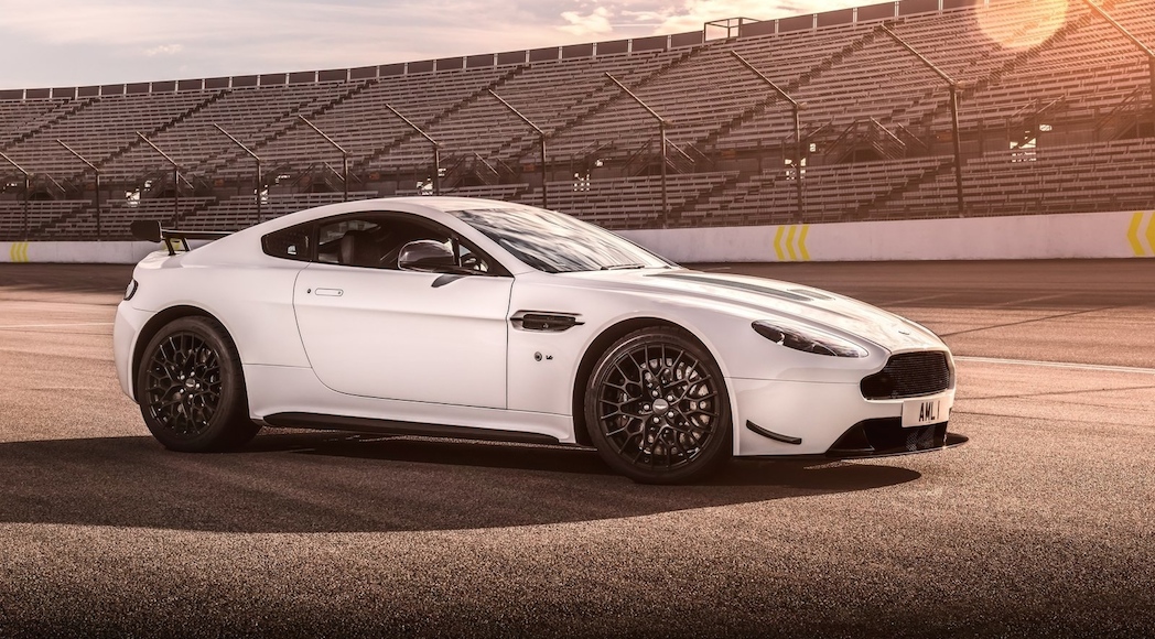 15-Aston_Martin-Vantage_AMR-2018-1600-03