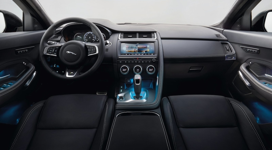 10-Jaguar-E-Pace-2018-1600-23