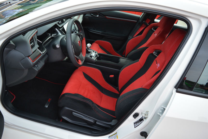 2017 Honda Civic Type R64