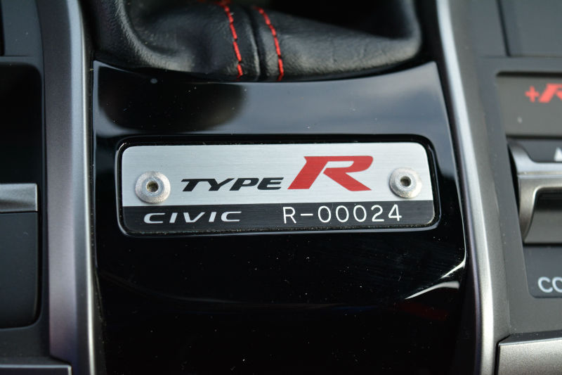 2017 Honda Civic Type R71