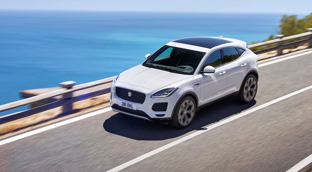 4-Jaguar-E-Pace-2018-1600-04