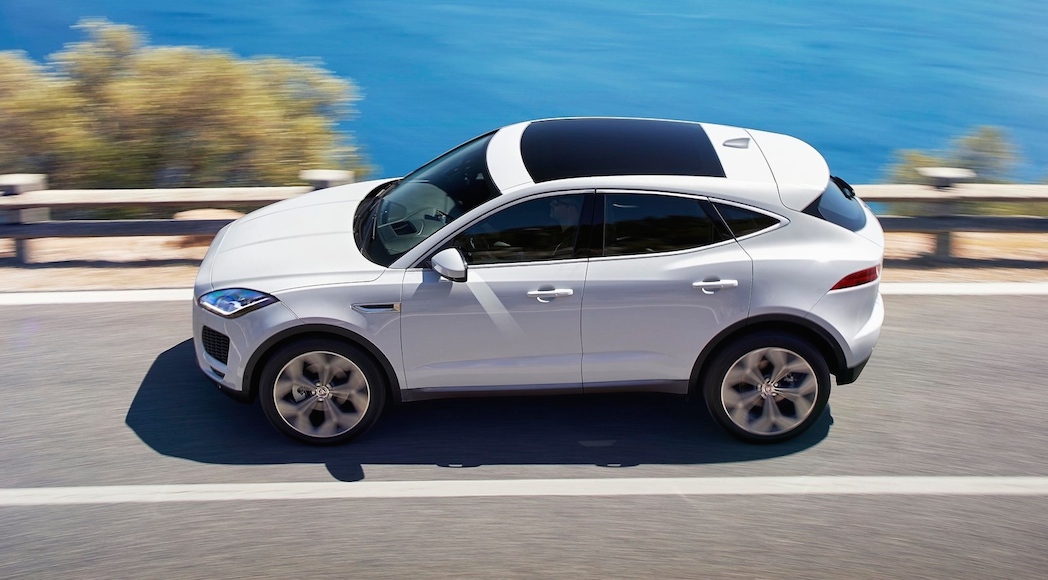 7-Jaguar-E-Pace-2018-1600-11