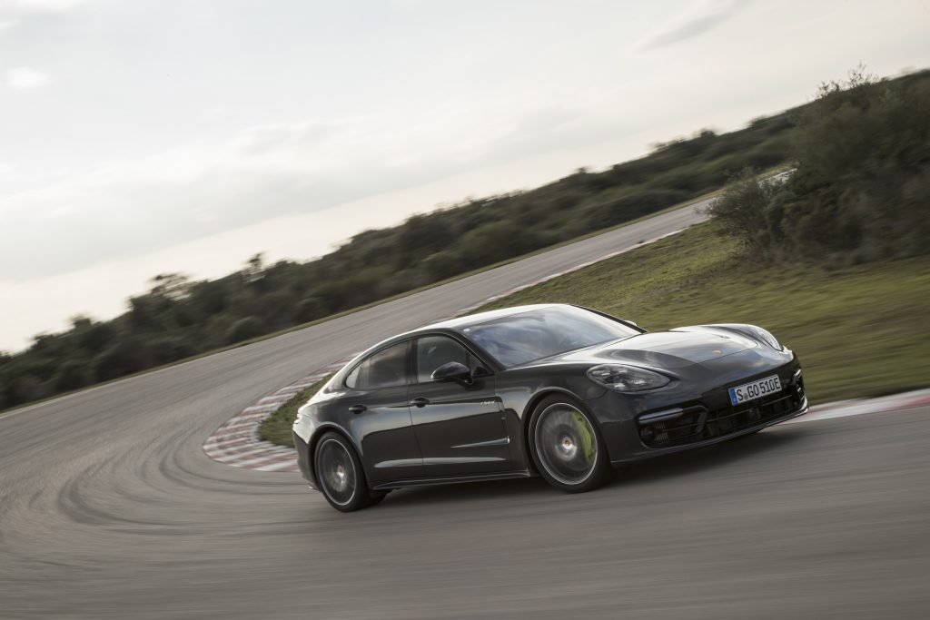 Porsche-Panamera-Turbo-S-E-Hybrid-2018-5-1024x683