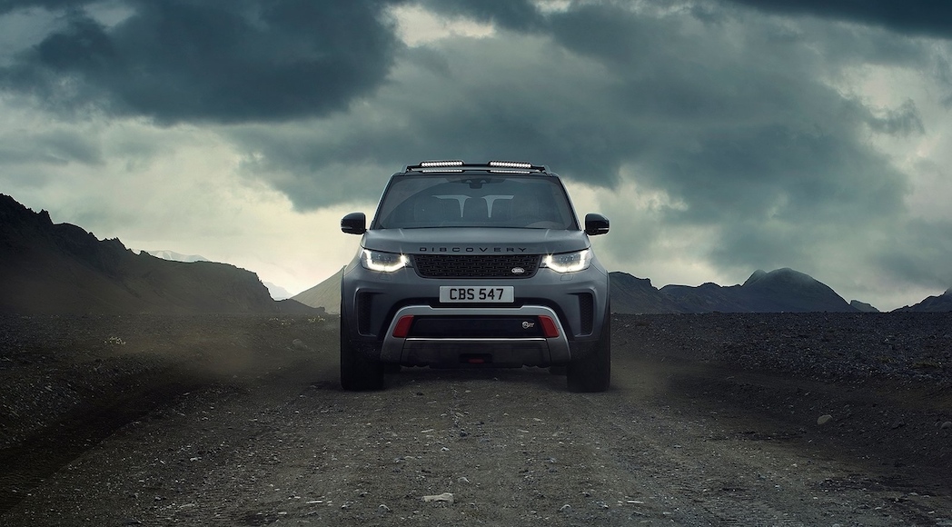 Land Rover Discovery SVX 2018-1