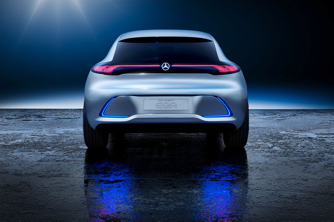 Mercedes-Benz-Concept-EQA-rear-view
