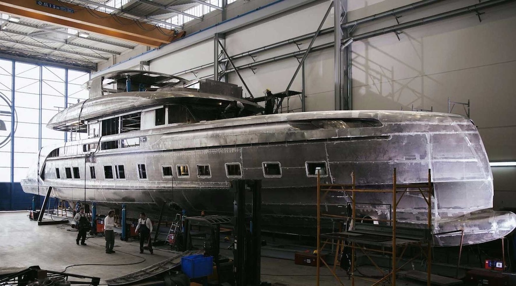 Porsche Design Dynamiq GTT 115 Hybrid Superyacht-k