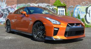 Essai routier Nissan GT-R 2017 : si Connor McGregor était une voiture