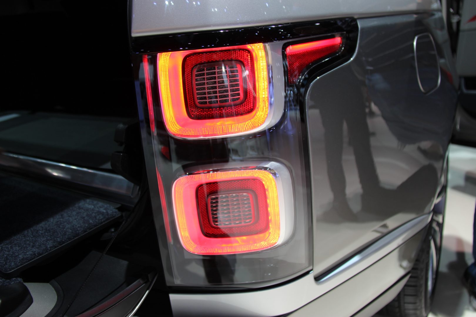 2018 Range Rover SV (3)