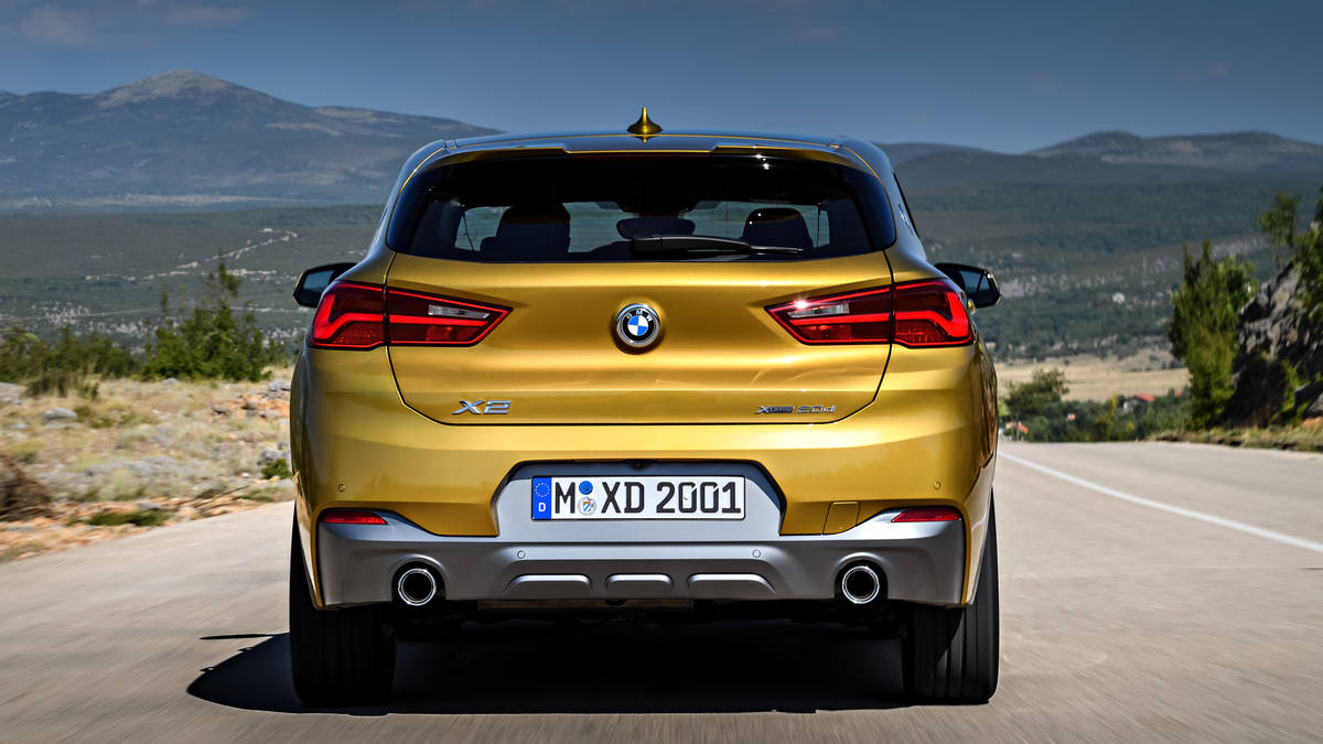 p90278984_highres_the-brand-new-bmw-x2