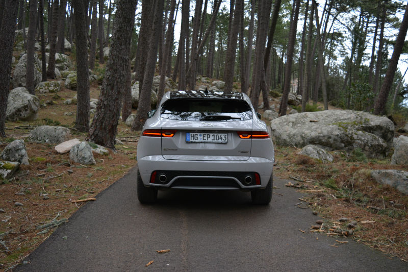 2018 Jaguar E-PACE - 71