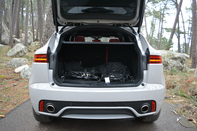 2018 Jaguar E-PACE - 73