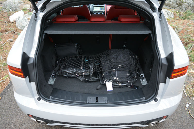 2018 Jaguar E-PACE - 74