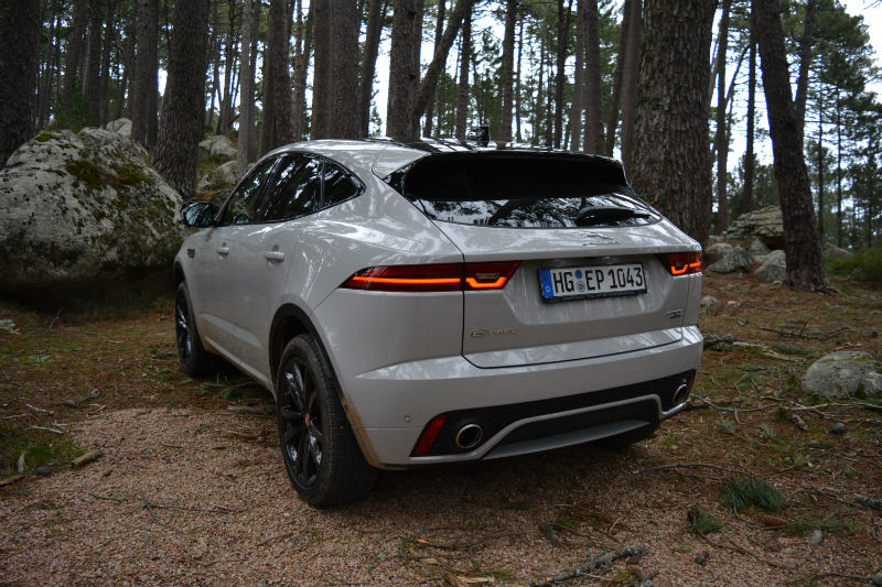 2018 Jaguar E-PACE - 86