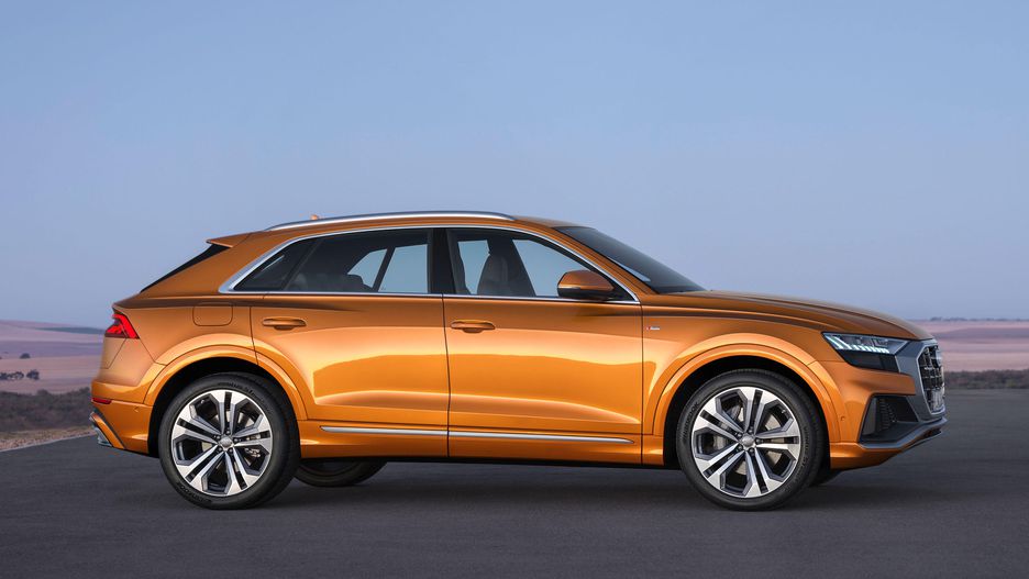audi-q8-11