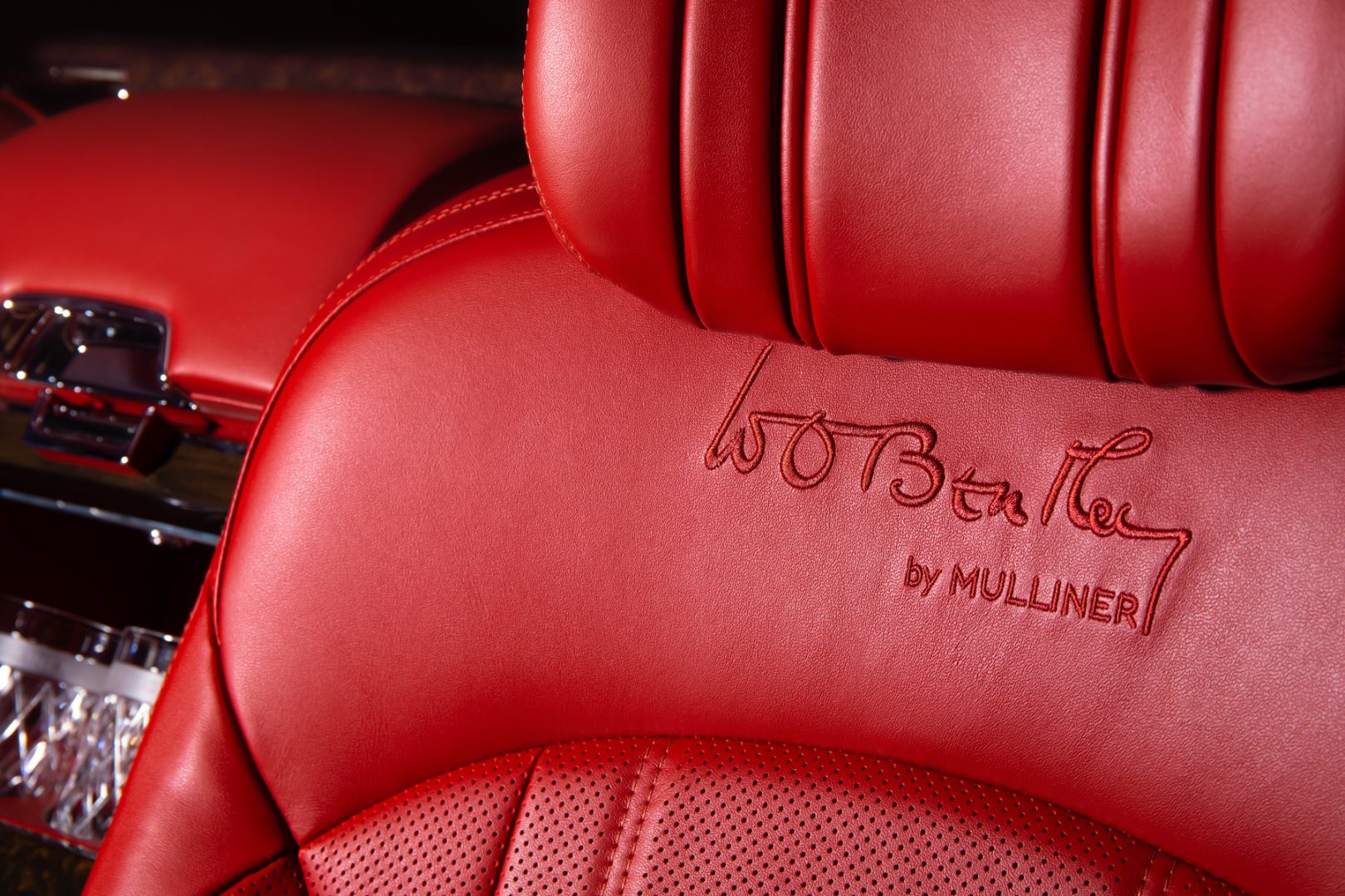 8 - Mulsanne WO Edition Stitching DetailWM