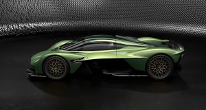 L’Aston Martin Valkyrie sera livrable avec un ensemble pour la piste