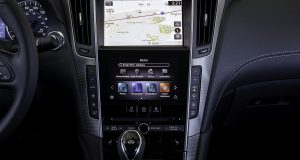 Infiniti adopte finalement Apple CarPlay et Android Auto